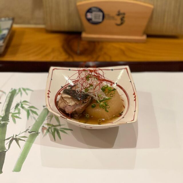 ＊
＊
＊
#ぶり大根
#粋酔肴
#福島#福島市#栄町#鮮魚#地酒#日本酒#割烹#日本料理#懐石料理#和食#板前#お弁当#海老真丈#ランチ#個室#日本酒 #日本酒好きな人と繋がりたい #日本酒好き #日本酒大好き #日本酒女子 #日本酒男子 #日本酒居酒屋 #粋酔肴 #春の日本酒 #福島の日本酒 #福島グルメ #福島 #獺祭#ぶり#大根